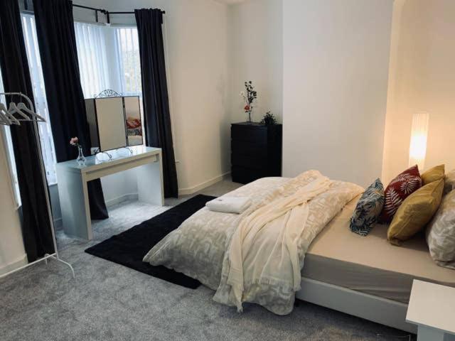 Modern & Luxurious Central Home - Free Parking Liverpool Exterior foto